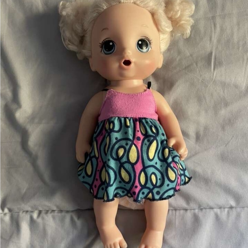 Baby Alive Super Snacks Snackin' Noodles Baby